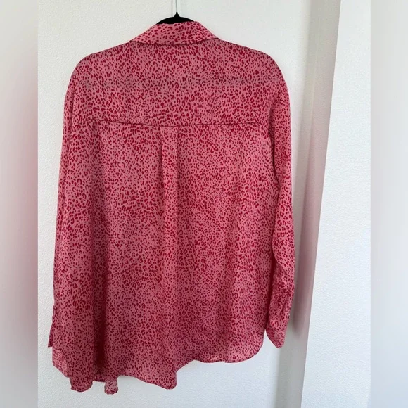 ZARA Pink Leopard Print Button-Up Shirt - Picture 3 of 3